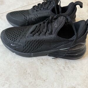 Nike Men's Black Air Max Sneakers